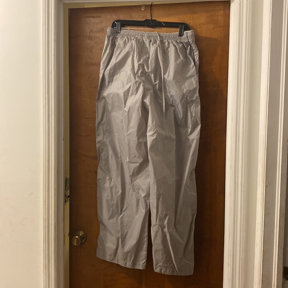 Like New - NIKE - Taupe athletic pants - XL